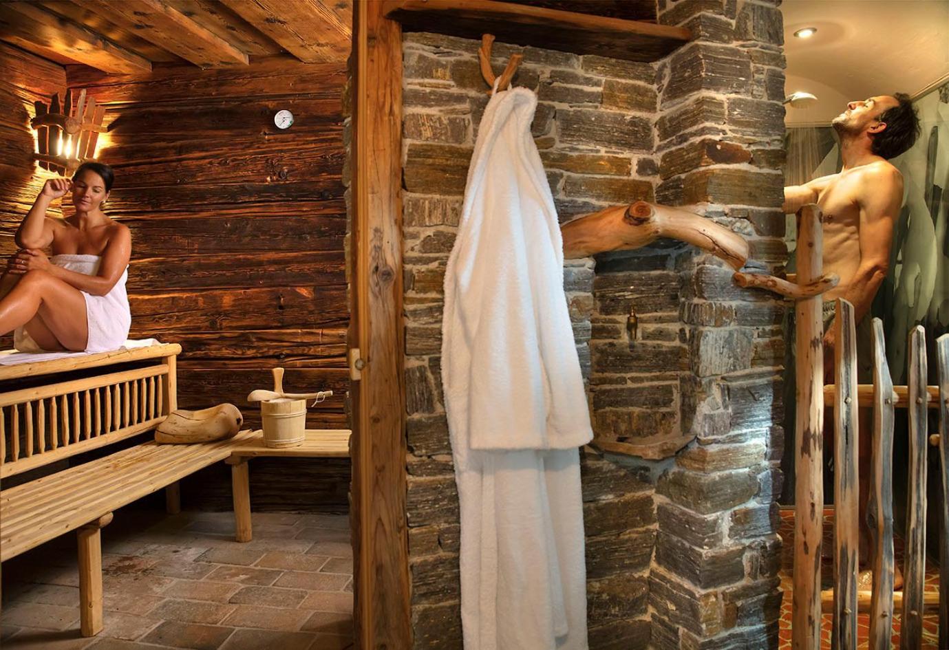 Hotel Herrschaftstaverne Haus im Ennstal Dış mekan fotoğraf
